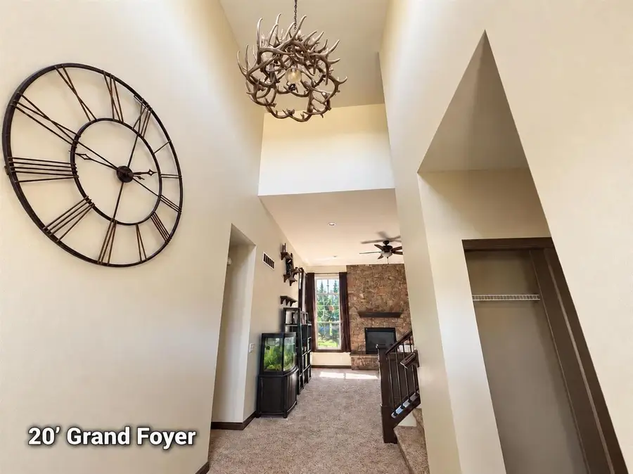 9365 Feather Ridge Way, Cedar Rapids, IA 52411 - #3