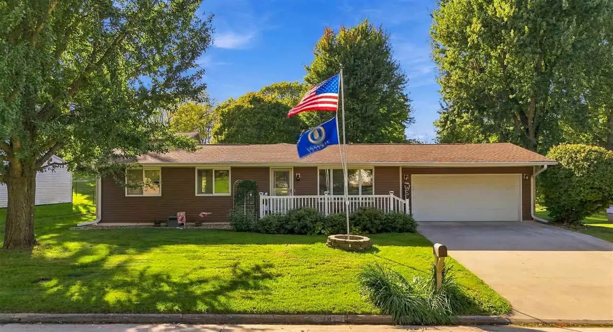 531 Harrison, Victor, IA 52347 - #1