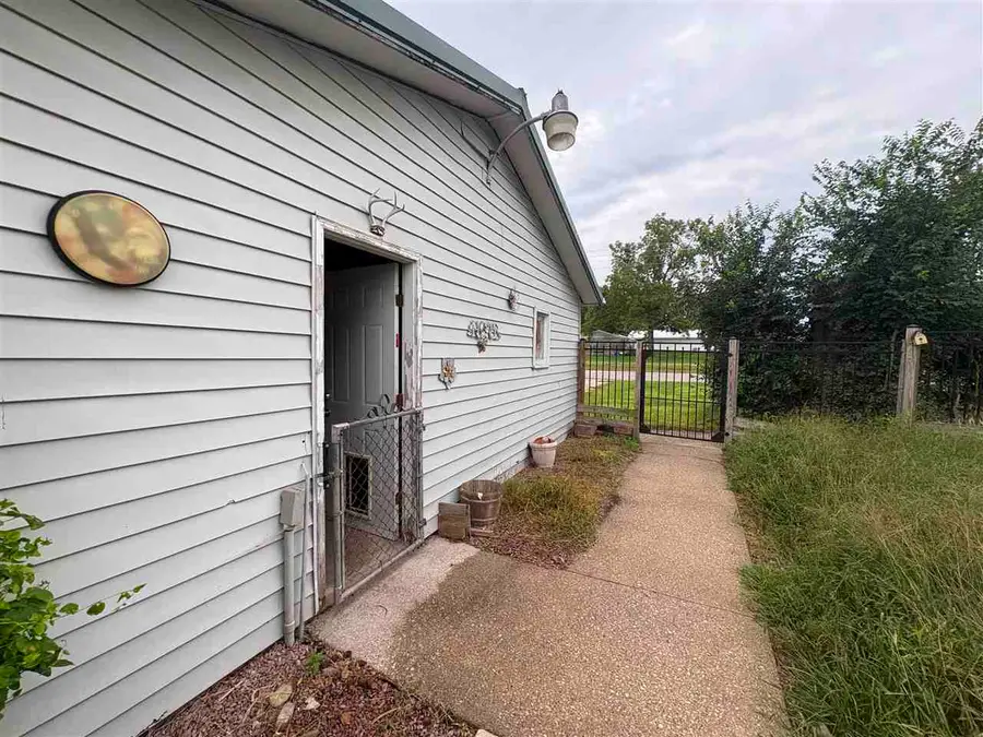 105 W Clay Street, Panora, IA 50216 - #2