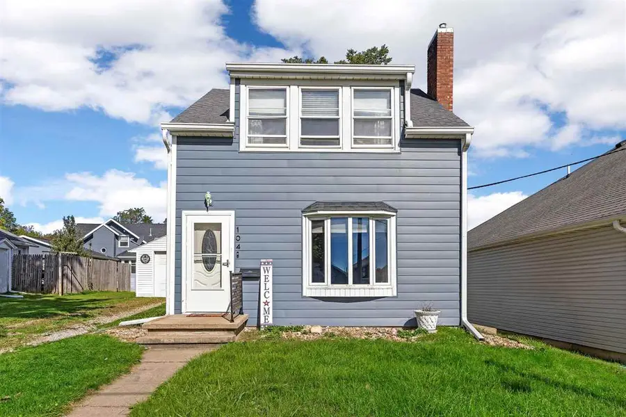 104 E Washington St, Norway, IA 52318 - #3
