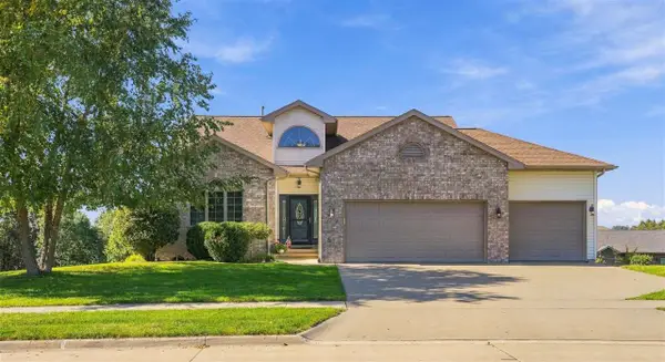 1615 Poplar Ln, North Liberty, IA 52317