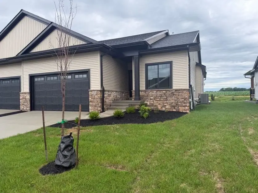 1212 Berkshire Ln, North Liberty, IA 52317 - #1