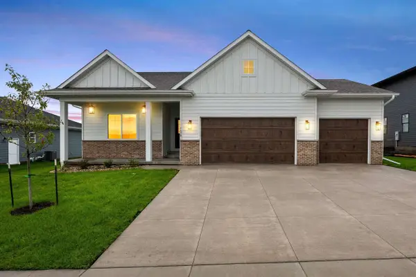 65 S Strub St, North Liberty, IA 52317