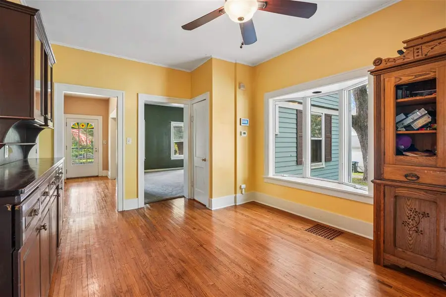 920 Ginter Ave, Iowa City, IA 52240 - #3