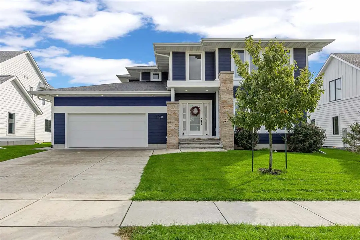 1368 Tamarack Trl, Iowa City, IA 52245 - #1