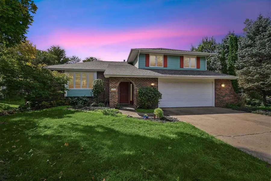 2129 Slagle Cir, Iowa City, IA 52246 - #3
