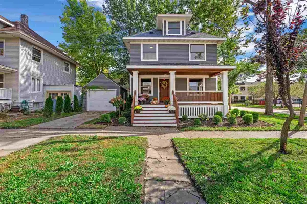 1703 A Ave NE, Cedar Rapids, IA 52402