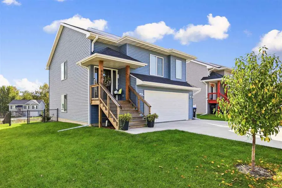866 Nye Way, Coralville, IA 52241 - #2