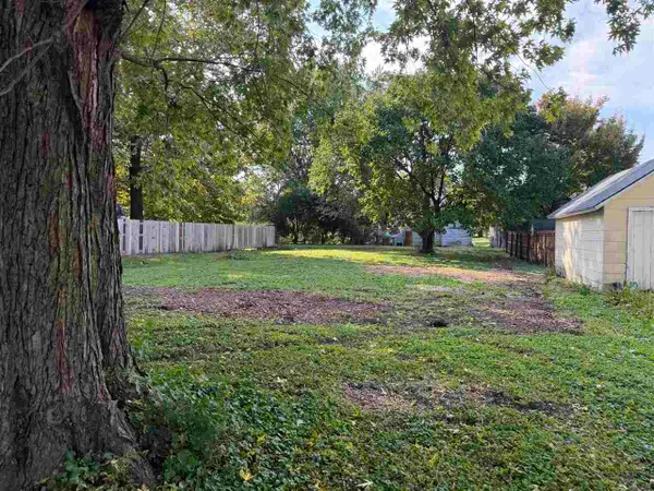 N 5th Ave, Washington, IA 52327