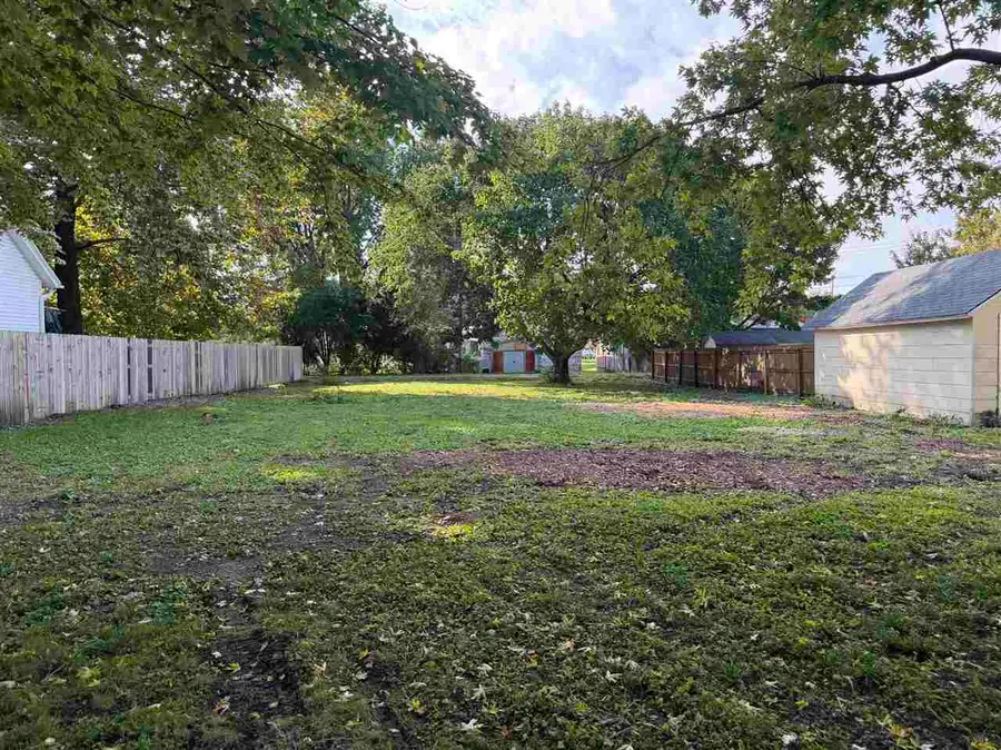 N 5th Ave, Washington, IA 52327 - #2