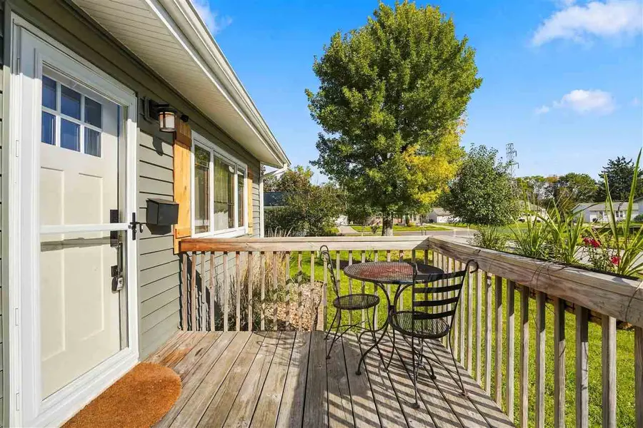 1340 Terrace St, Marion, IA 52302 - #3