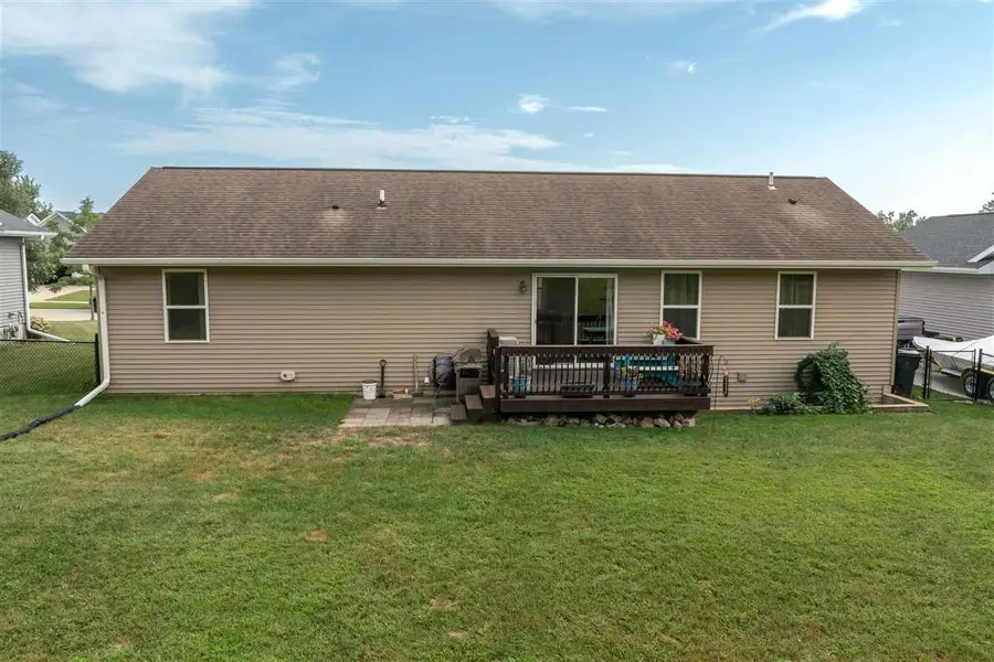 2520 Shaman Ave, Cedar Rapids, IA 52404 - #3