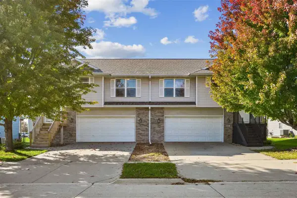 235 N Park Ridge Rd, North Liberty, IA 52317