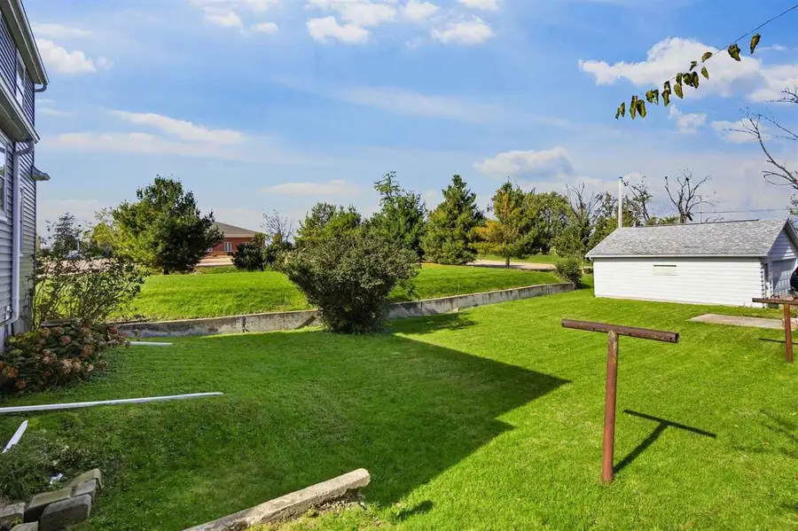 390 SW Wilson Ave, Cedar Rapids, IA 52404 - #3
