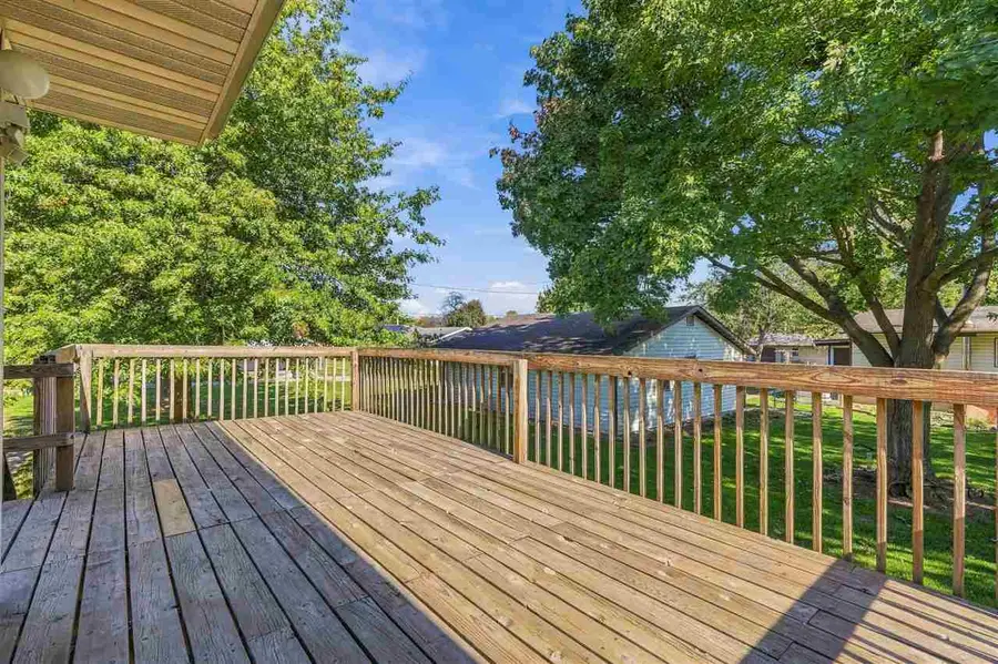 408 E Main, Hills, IA 52235 - #3