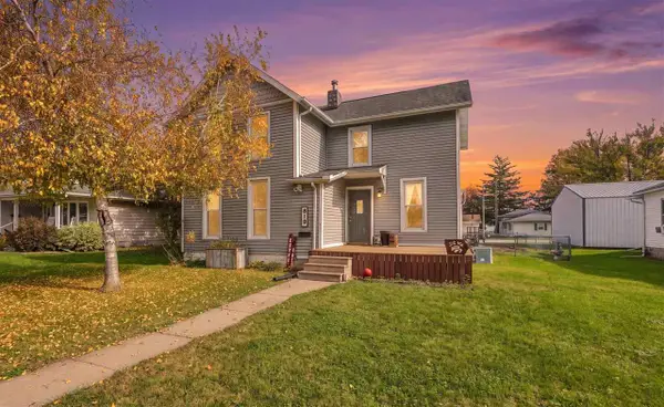 910 N 7th St., Washington, IA 52353