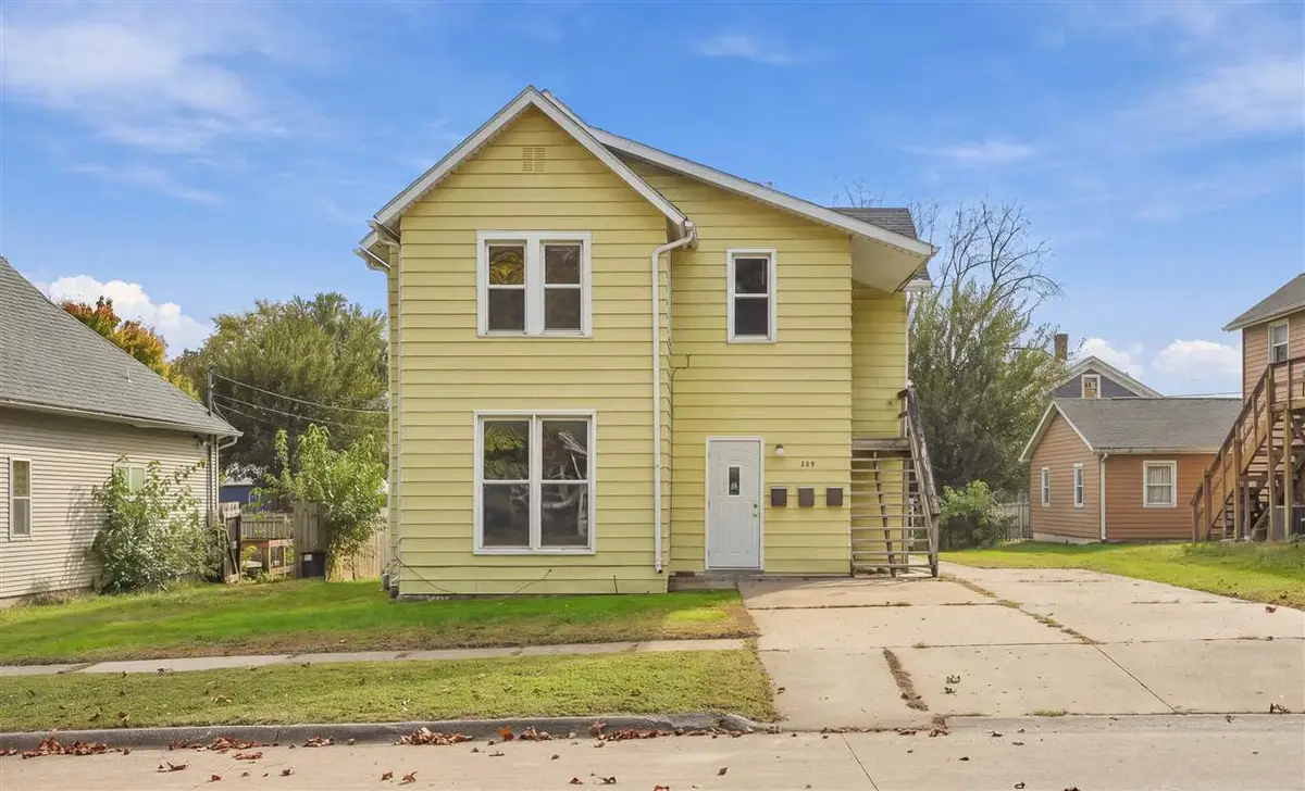 309 E 2nd St, Washington, IA 52353 - #1