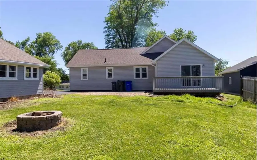 1230 NW Belmont Pkwy, Cedar Rapids, IA 52405 - #2