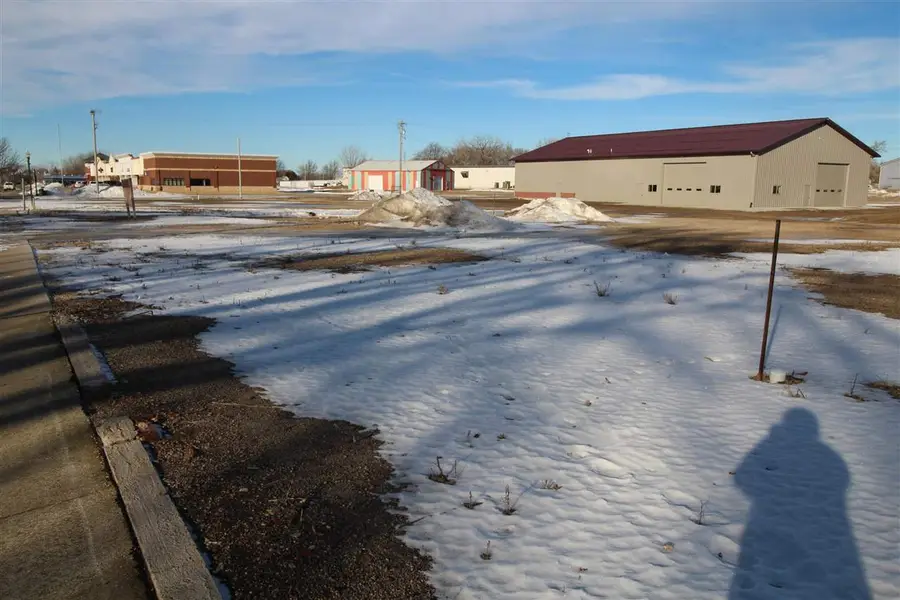 000 Lake Street, Spirit Lake, IA 51360 - Image #3