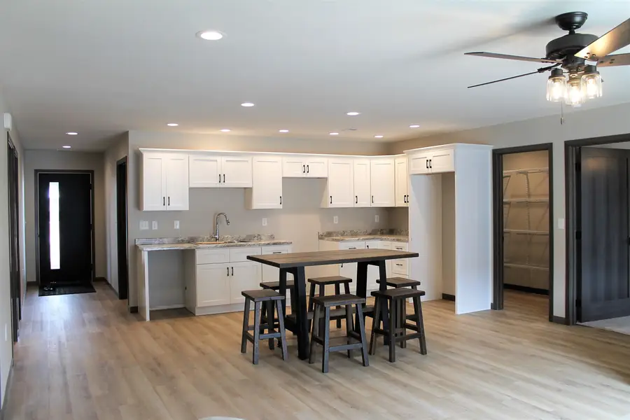 216 34th Avenue W, Spencer, IA 51301 - Image #3