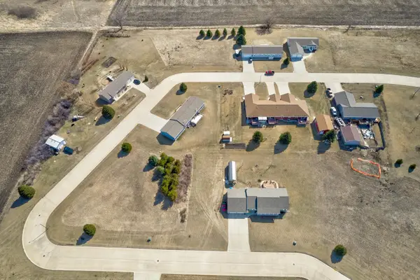 1633 365th Avenue, Estherville, IA 51334