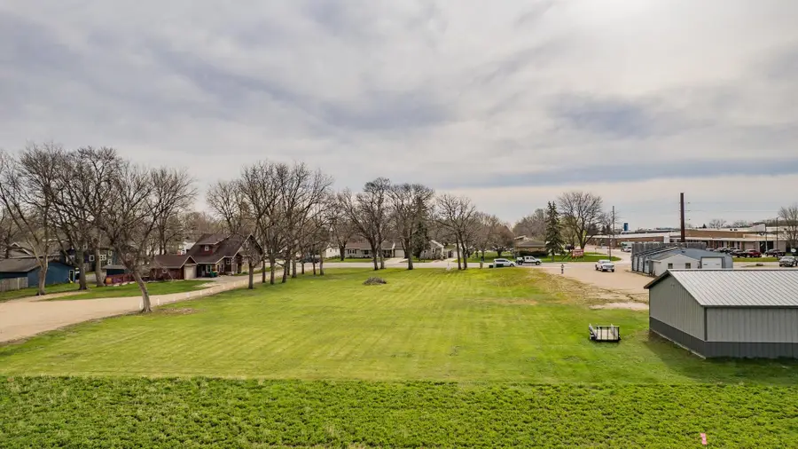 000 Okoboji Avenue, Milford, IA 51351 - Image #2
