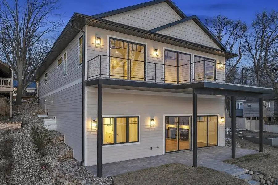 15365 212th Avenue, Spirit Lake, IA 51360 - #2