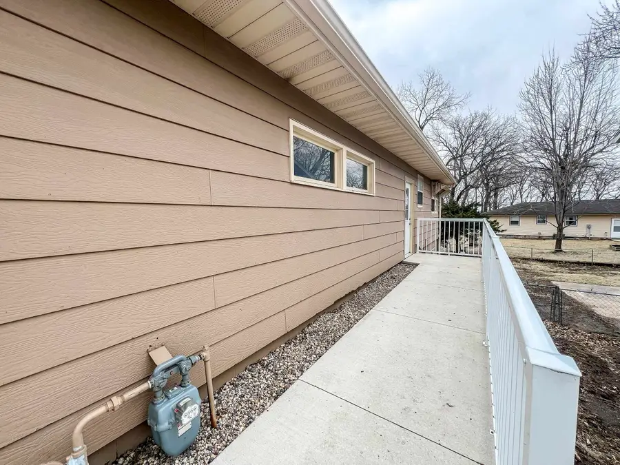 467 Rohr Street, Arnolds Park, IA 51331 - Image #2