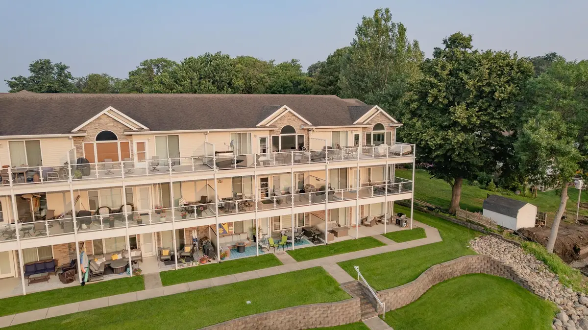 14 Iowa St. #B2, Arnolds Park, IA 51331 - Image #1