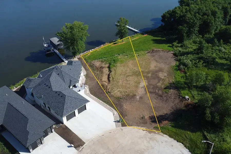 16 Helen Avenue, Milford, IA 51351 - Image #2