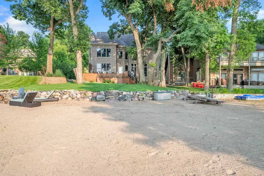 17227 Lakewood Drive, Spirit Lake, IA 51360 - Image #2