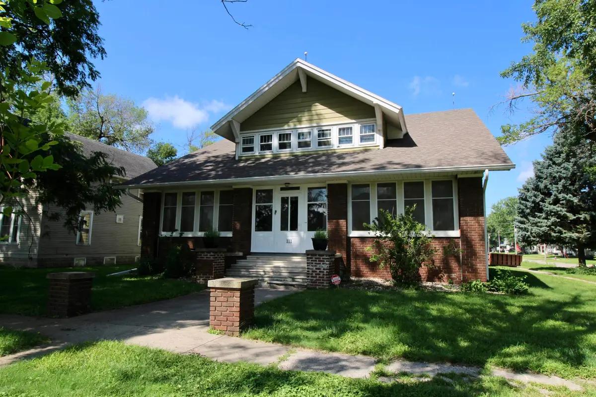 111 S 2nd Street W, Hartley, IA 51346 - Image #1