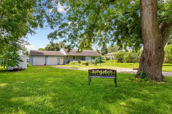 1706 7th Street, Emmetsburg, IA 50536