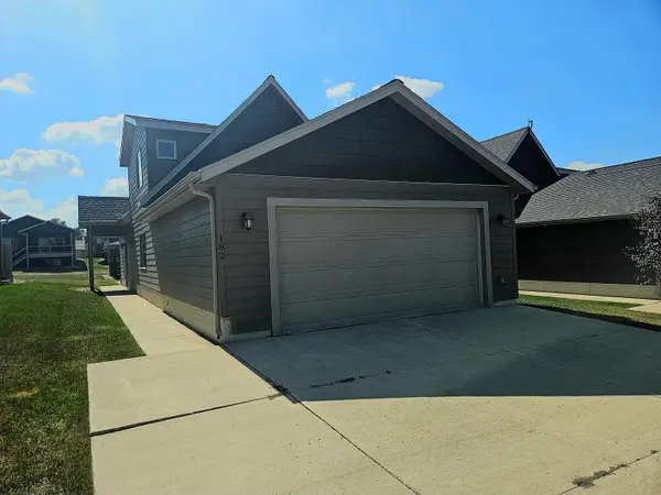 290 240th Avenue #182, Arnolds Park, IA 51331