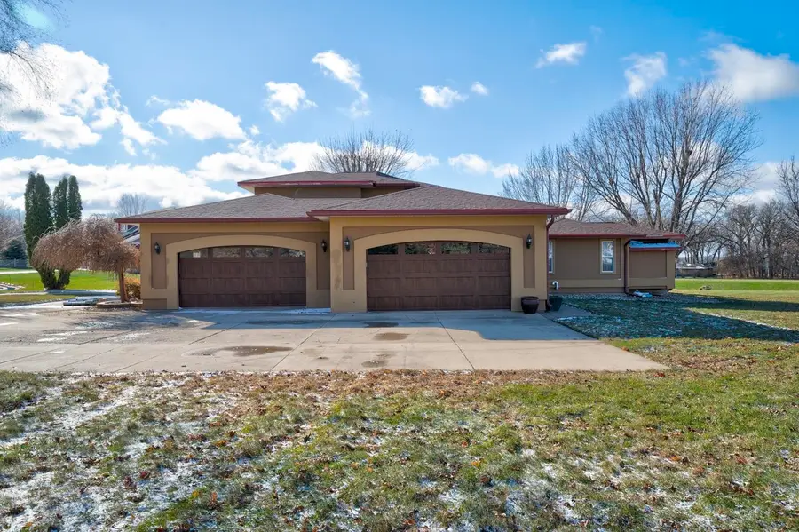 1111 Eloise Street, Okoboji, IA 51355 - Image #2