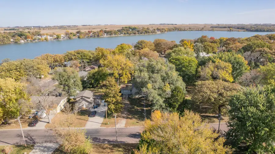 1911 Boston Avenue, Spirit Lake, IA 51360 - Image #2