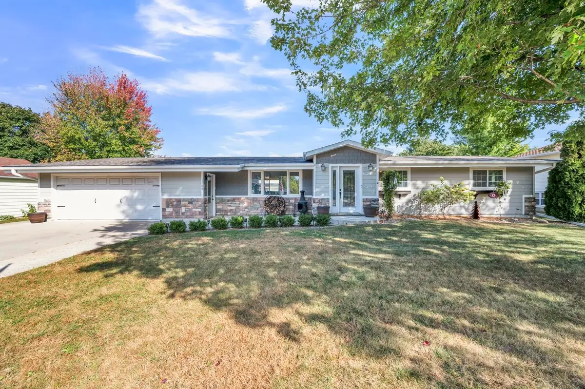 1500 15th Street, Milford, IA 51351 - Image #1