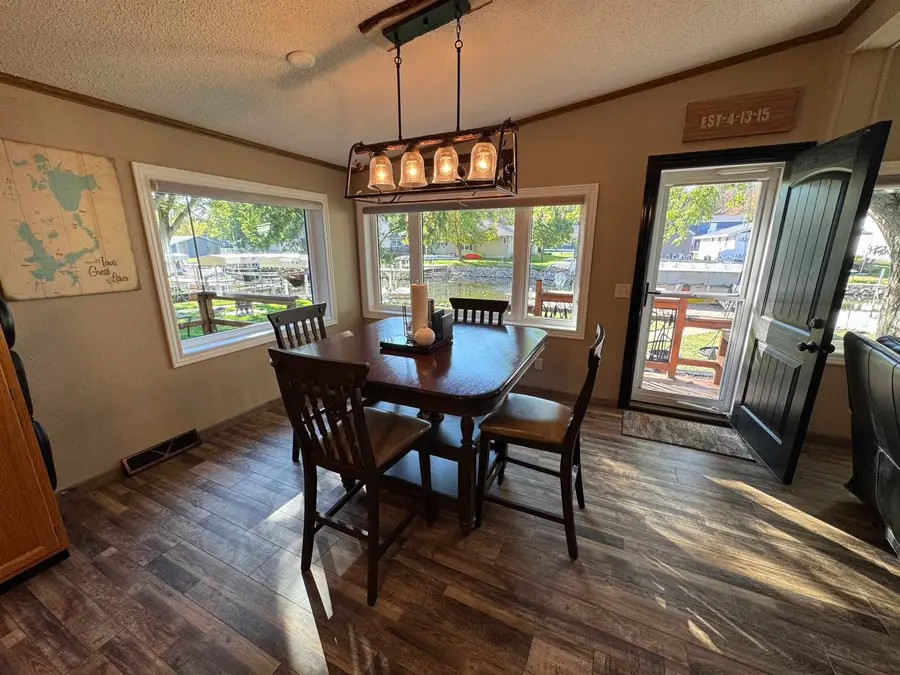 1303 Jerdee Ln, Wahpeton, IA 51351 - Image #3