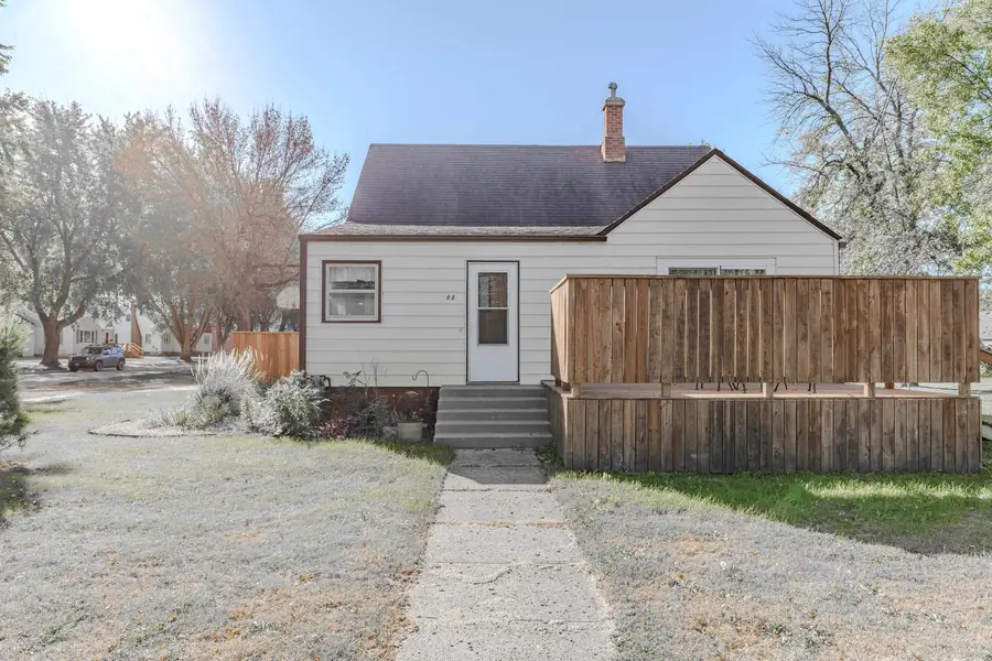 408 Avenue D E, Lake Park, IA 51347 - Image #2