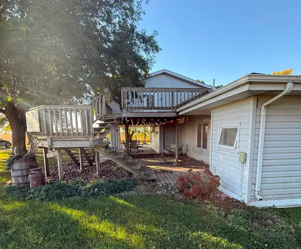 1566 590th Street, Storm Lake, IA 50588