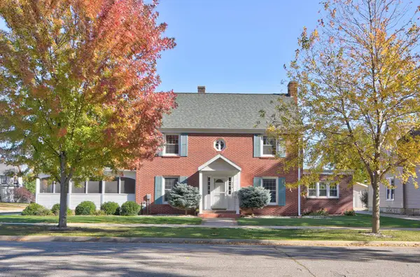 320 N 7th Street, Estherville, IA 51334