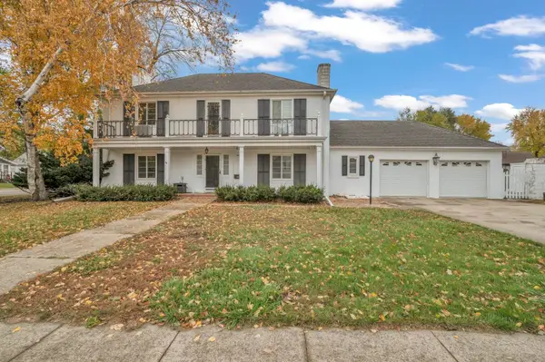 705 12th Ave N, Estherville, IA 51334