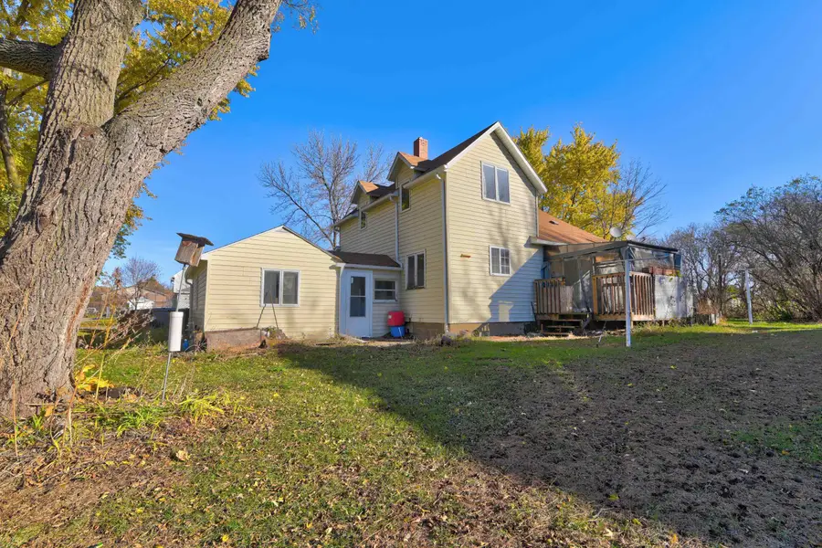 1320 3rd Avenue S, Estherville, IA 51334 - Image #2