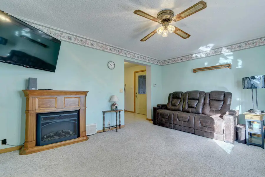 1320 3rd Avenue S, Estherville, IA 51334 - Image #3