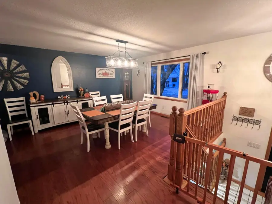 204 Sunset Circle, Emmetsburg, IA 50536 - Image #3