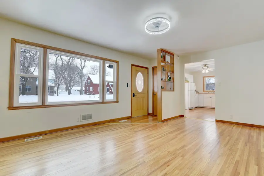 1121 N 9th Street, Estherville, IA 51334 - Image #3