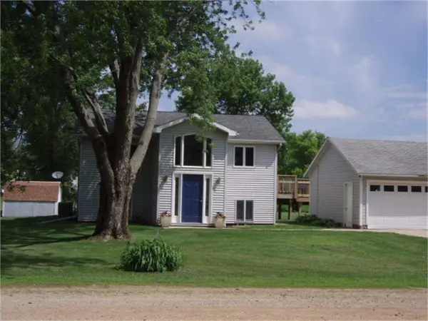 210 Lawrence Street E, Dunnell, MN 56127