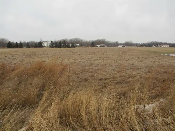 450th Airport Road Avenue, Emmetsburg, IA 50536