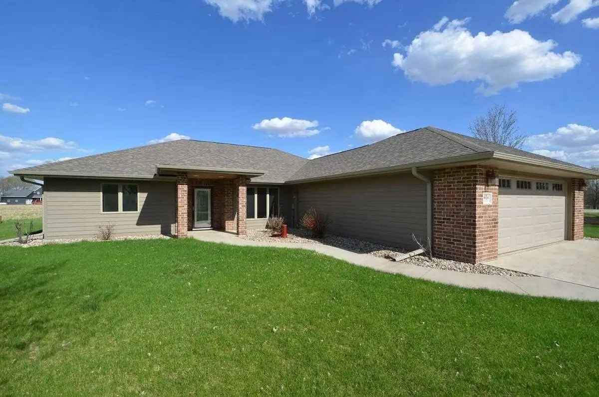 404 Country Club Lane, Spencer, IA 51301 - Image #1