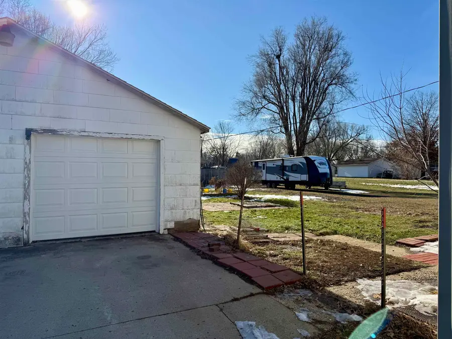 118 W 14th Street, Spencer, IA 51301 - Image #2